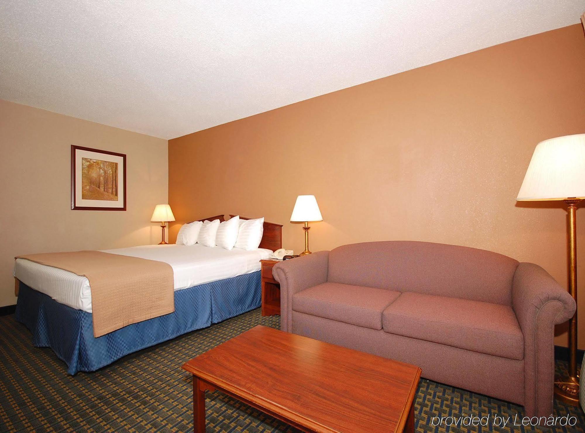 Magnuson Hotel Red Baron Garden City Camera foto